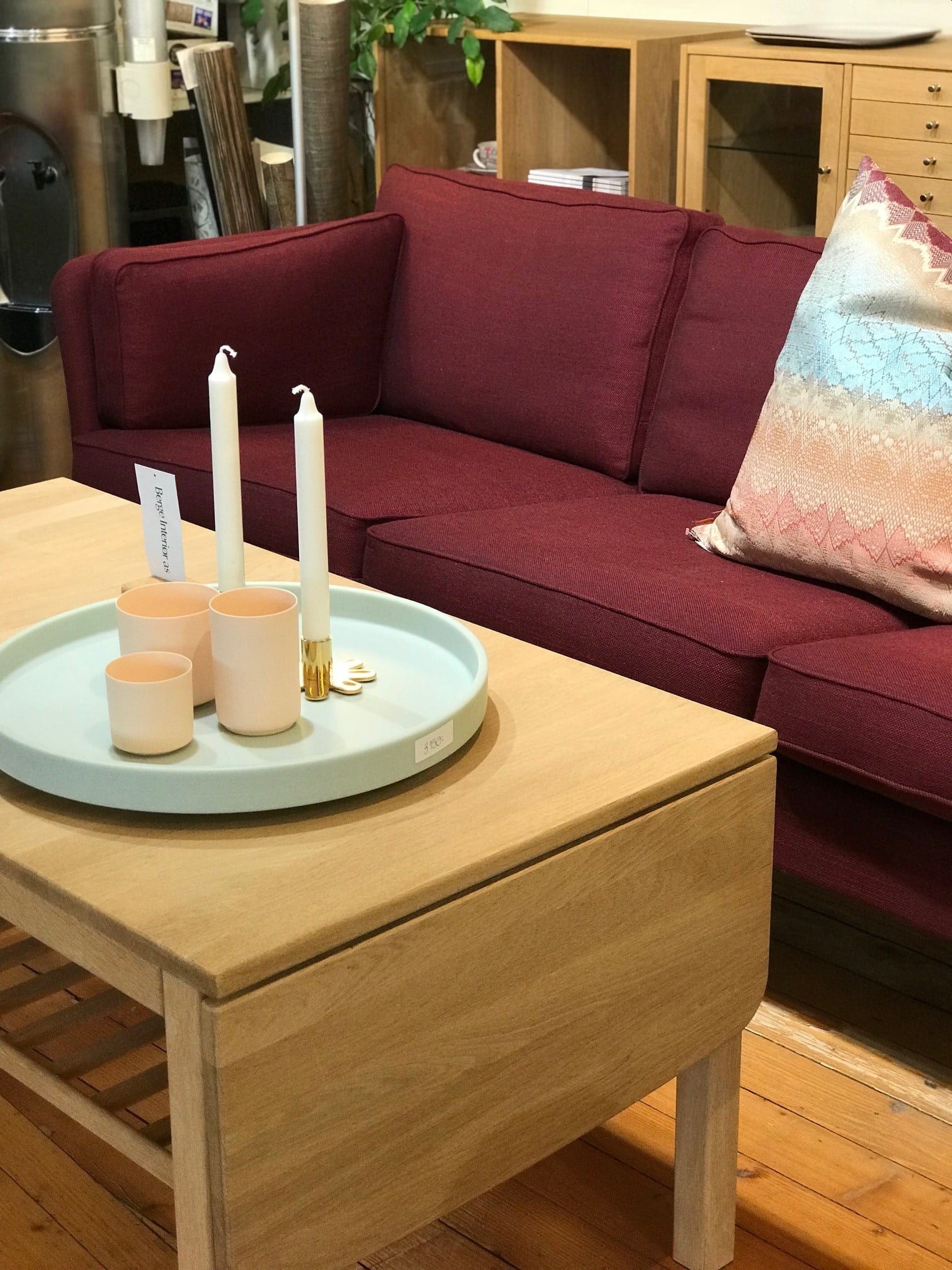 Søren Lund sofa haslev bord fat fjordfiesta berge interiør